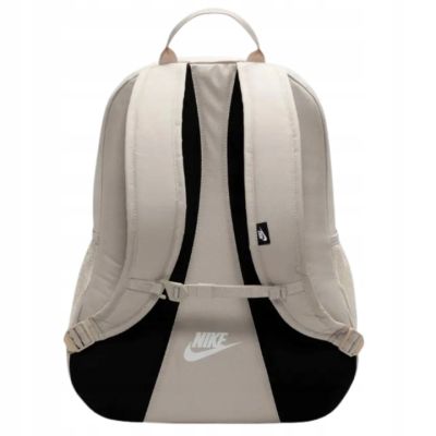 3. Nike Hayward Futura 2.0 Rucksack 25L Creme - BA5217-221