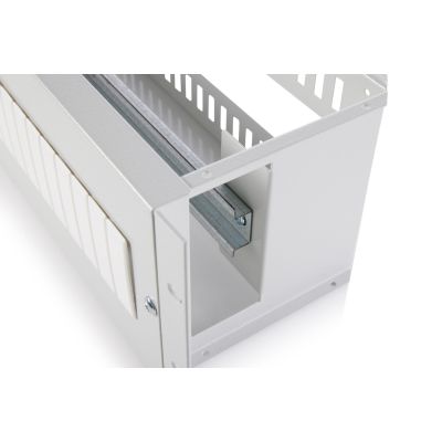 17. Digitus DIN-Schienenpanel für 482,6 mm (19") Rackmontage, 3 HE