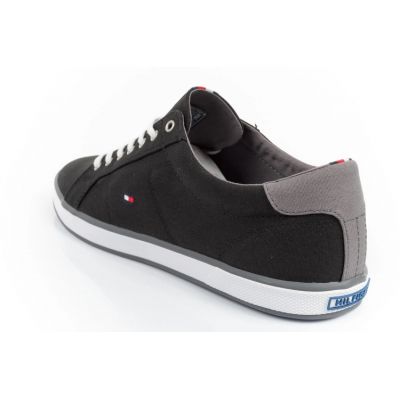 12. Tommy Hilfiger Sneakers M FM0FM00596990
