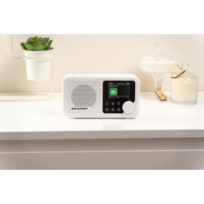 9. BLAUPUNKT DAB DR8WH tragbares Radio, weiß