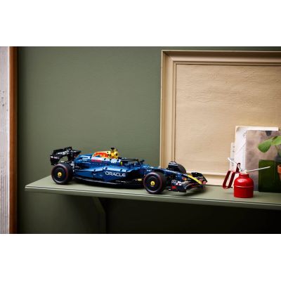 13. LEGO Technic 42206 Oracle Red Bull Racing RB20 Formel-1-Auto
