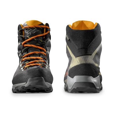 3. La Sportiva Aequilibrium Hike GTX ZFHS137G00Y02 Carbon/Papaya