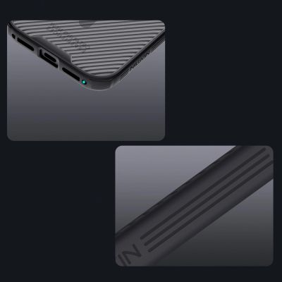 16. Nillkin CamShield Pro MagSafe-kompatible Hülle für iPhone 17 Pro – Transparent Schwarz