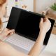 7. AmazingThing Radix MagPrivacy-Folie für MacBook Neo 13"
