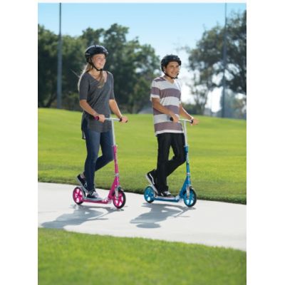 9. Razor A5 Lux Scooter 13073064 (rosa)
