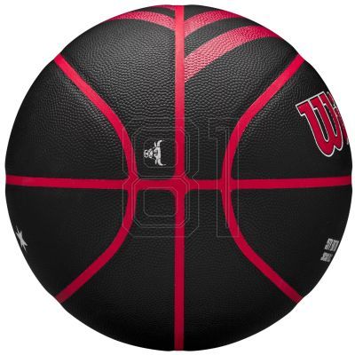 4. Wilson NBA Team City Collector Chicago Bulls Basketball WZ4024105XB