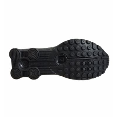 5. Nike Shox R4 Schwarze Damen-Sportschuhe - CW2626-003