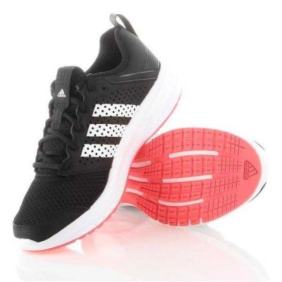 12. Adidas Madoru Wmns B33650