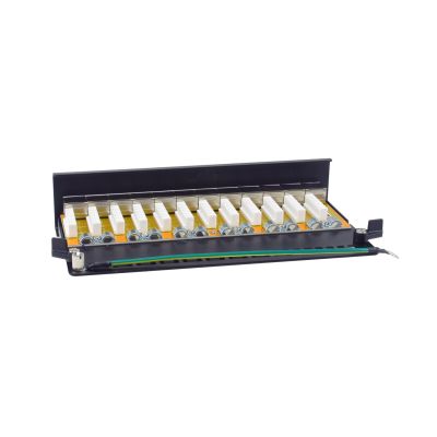 5. Patchpanel 326622 ausrüsten