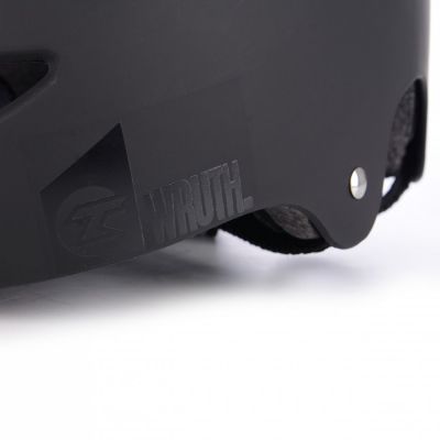 9. Tempish Wruth 102001090 Helm