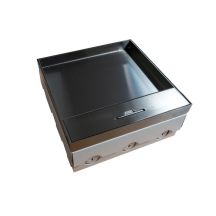 Bodendose 12M – 12-Modul-Bodendose zur Montage von Steckdosen der Norm 22,5 x 45 mm (45 x 45 mm), Winkelmontage