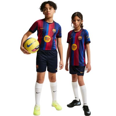 7. Nike FC Barcelona Heimtrikot 2026/27 Kindershorts Marineblau II1719 498