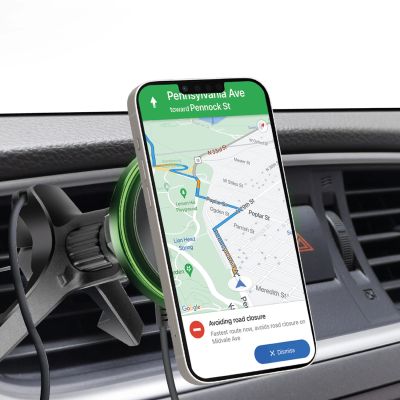 6. Smartphone-Halterung mit SBS TESUPMAGWIR15W kabellosem Ladegerät für Lüftungsschlitze, MagSafe-kompatibel – Schwarz