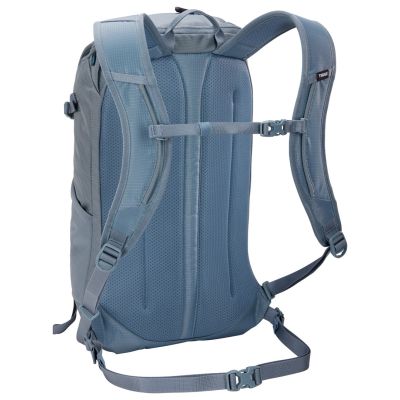 2. Thule AllTrail Daypack 18 L - Teich