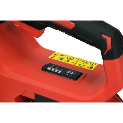6. Yato YT-828137 Kettensäge