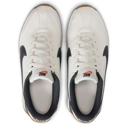 3. Nike Pacific Leather IM4006-101 Schuhe