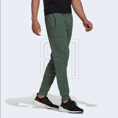 4. adidas Recbos M HM7892 Jogginghose