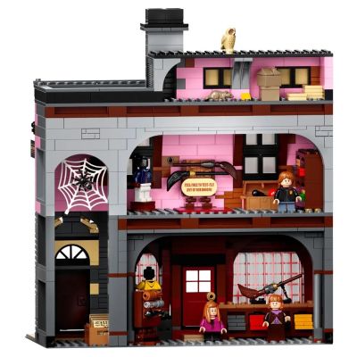6. LEGO Harry Potter 75978 Winkelgasse