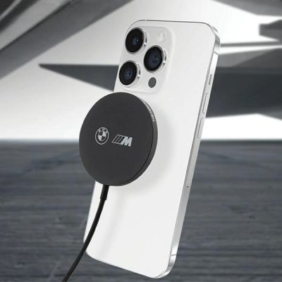 4. BMW M Edition MagSafe 15W Kabelloses Ladegerät – Schwarz