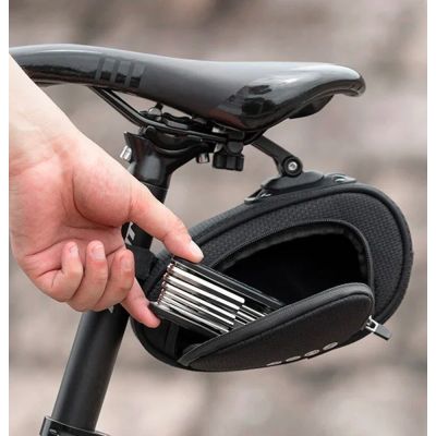 8. Rockbros C40 Fahrradtasche unter dem Sattel – schwarz