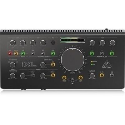 2. Behringer STUDIO XL 2x4 USB-Audio-Interface mit Monitor-Controller