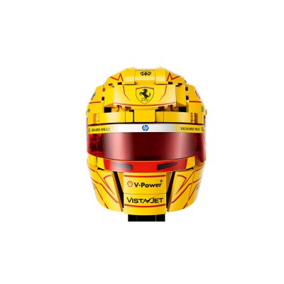 4. LEGO Editions 43022 – Lewis Hamilton Scuderia Ferrari HP Helm