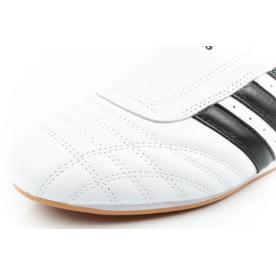 6. Adidas Damen-Taekwondo-Sportschuhe, weiße Leder-Slipper