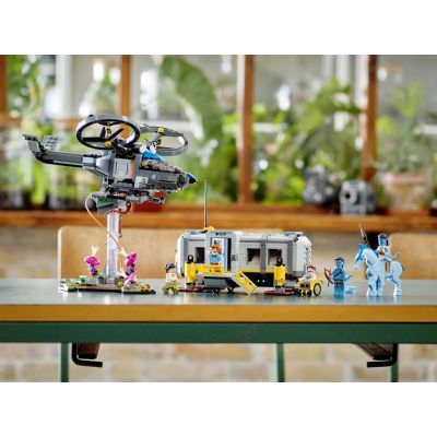 10. LEGO Avatar 75573 Fliegende Berge: Standort 26 und Samson ZPZ