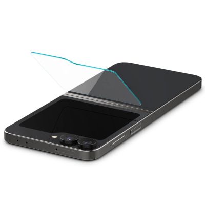 4. Spigen Glas.tR EZ Fit gehärtetes Glas für Samsung Galaxy Z Flip 6 - 2 Stk.