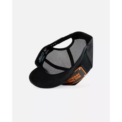 4. JOHN HATTER & WAS WAR DAS RECHTLICH? 1-1097-U00