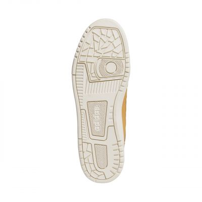 6. Adidas Rapid Court Mid Winterized M JR0171 Schuhe