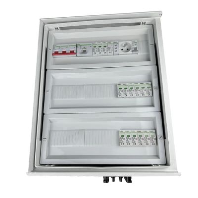 Hermetische DC/AC-Anschlussdose IP66 mit DC-Überspannungsableiter Noark 1000V Typ 1+2, 5 x PV-String, 5 x MPPT // AC-Begrenzer Noark Typ 1+2, 100A 3-F, FR 100A, Phasensignal + Buchse