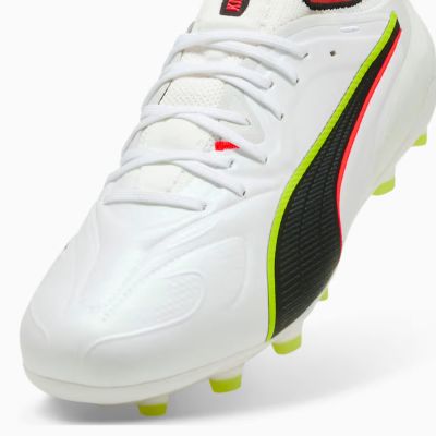 4. Puma KING 20 Ultimate FG/AG 108457-01 Schuhe