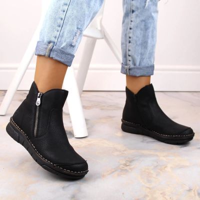 38. Bequeme isolierte Stiefeletten Rieker W RKR612 schwarz