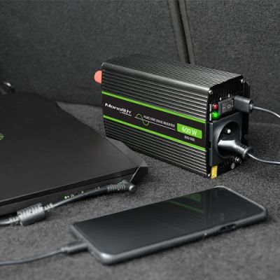 3. QOLTEC Monolith-Spannungswandler | 300 W | 600 W | 24 V auf 230 V | Reiner Sinus