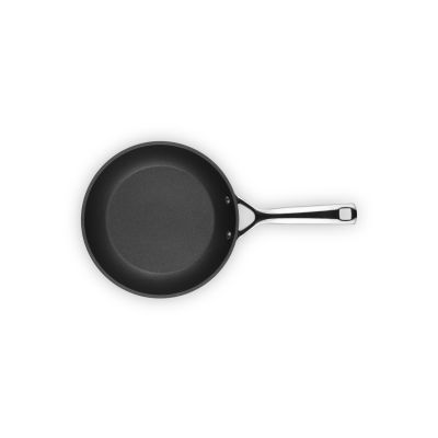 4. Le Creuset Temperierte, flache Antihaft-Bratpfanne 4,5 x 28 cm