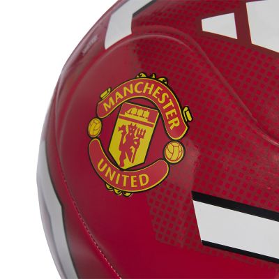 4. adidas Manchester United Club KE5118 Ball