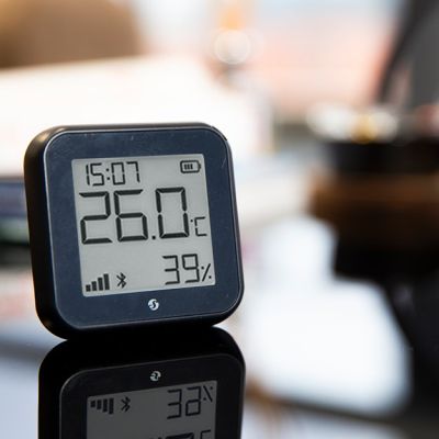 2. Shelly H&T Gen3 Innen-/Außentemperatur- und Feuchtigkeitssensor, freistehend, kabelgebunden und kabellos