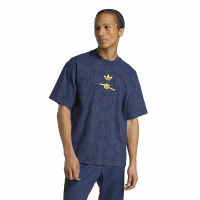2. Adidas Arsenal London T-Shirt JZ4103