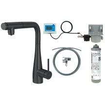 Küchenarmatur mit Wasserfiltersystem und Ausziehbrause