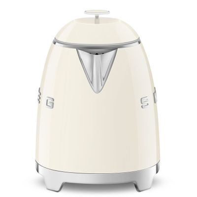 29. SMEG KLF05CREU Mini-Creme-Wasserkocher mit 0,8 l Fassungsvermögen