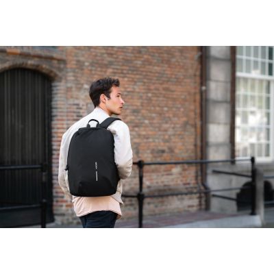 41. XD DESIGN ANTI-DIEBSTAHL-RUCKSACK BOBBY SOFT SCHWARZ P/N: P705.791