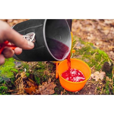 7. Campingkocher-Topf + Brenner