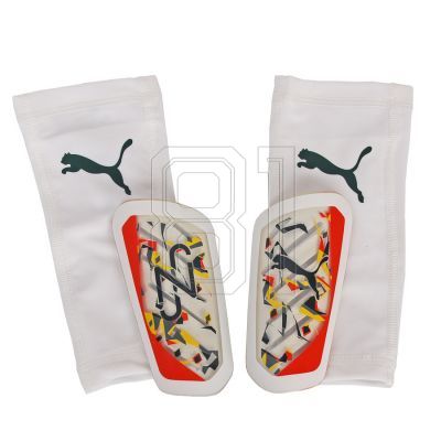 3. Puma Neymar Jr Ultra Flex Sleeve 030921-01 Fußball-Schienbeinschoner