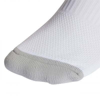 7. Adidas Milano 23 Socken IB7813 