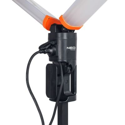 3. NEO Tools 99-099 Doppellampe auf Stativ, 2 x 4300 lm