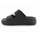 9. Crocs Brooklyn Luxe Sandale W 209586-060