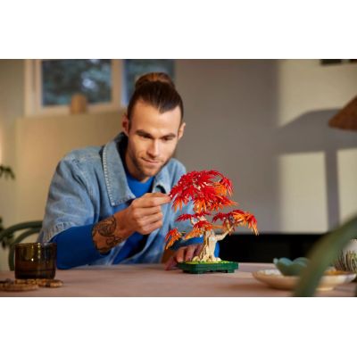 19. LEGO Botanik 10348 Japanischer Ahorn-Bonsai