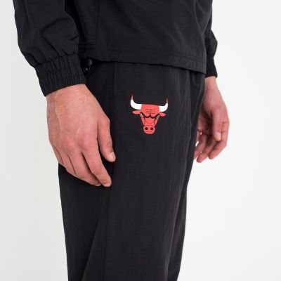 2. New Era NBA Chicago Bulls Herren-Sporthose, schwarz - 12123893