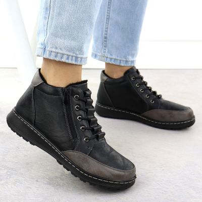 6. Bequeme schwarze Damen-Stiefeletten Potocki 25-90347